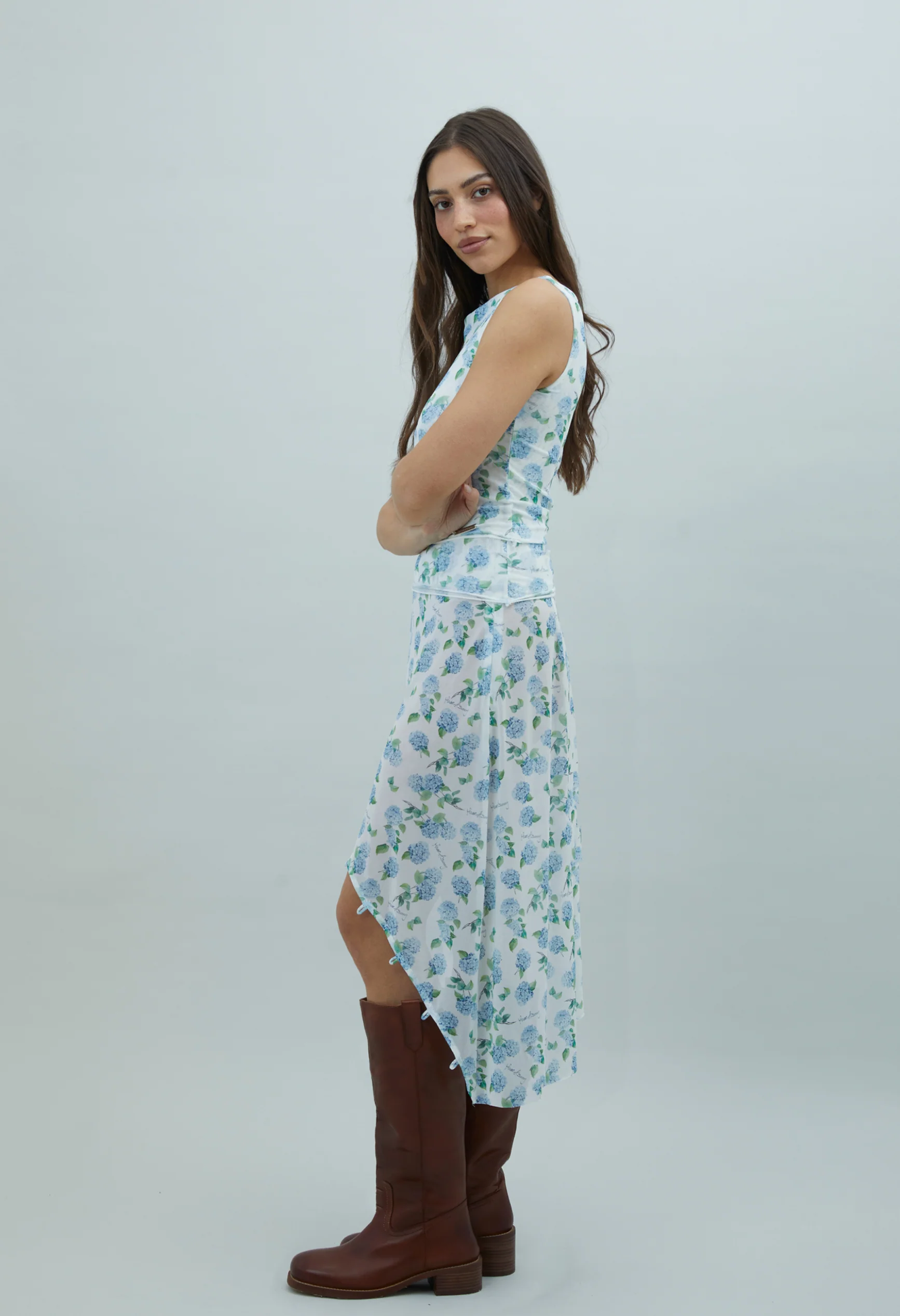 HYDRANGEA ASYMETRIC MESH SKIRT - Image 4