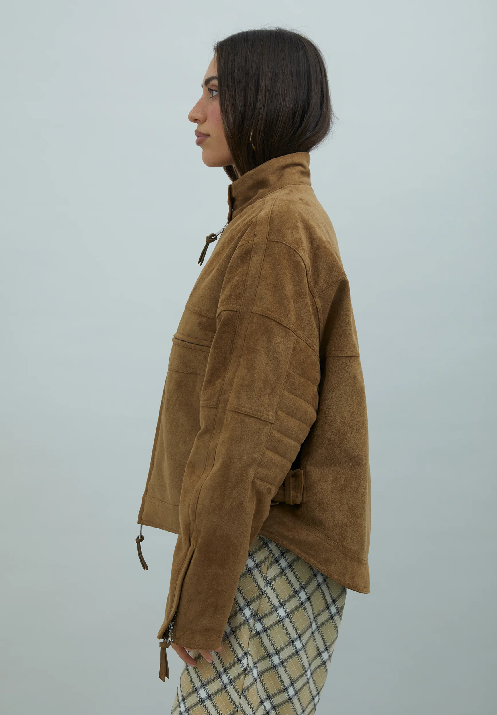 THE SUEDE RACER - Image 4